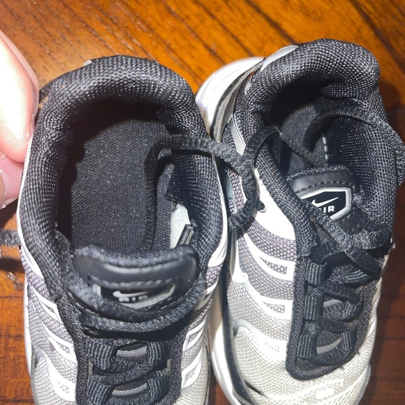 Selling all 3 pairs ONE PRICE!! - Picture 5 of 10